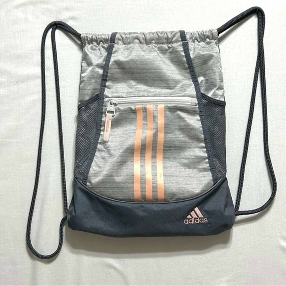 ADIDAS Sak Pack 14 X 17 Gray / Silver / Peach